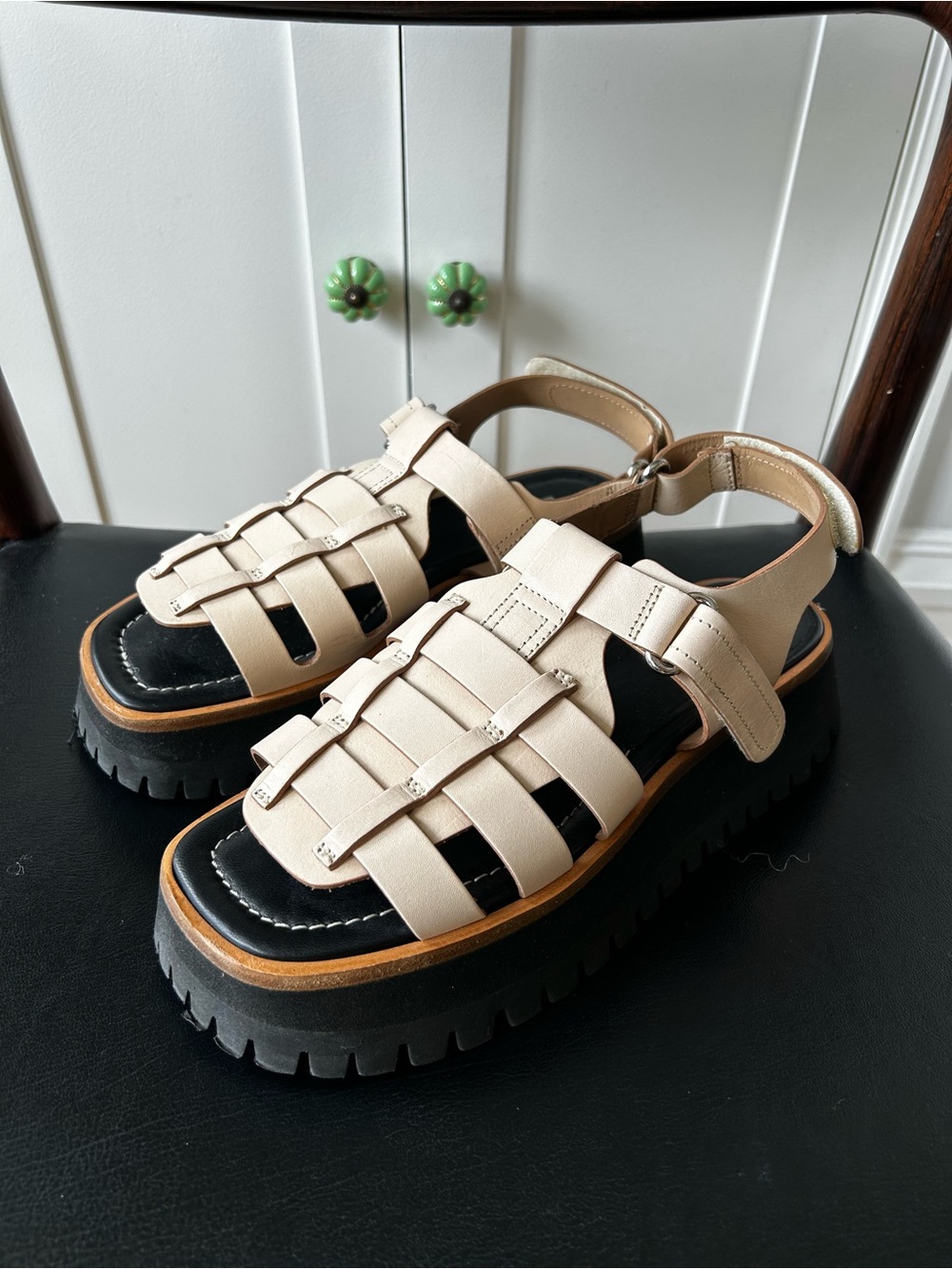 Labucq Boomer Fisherman Sandal, Cream, size 39